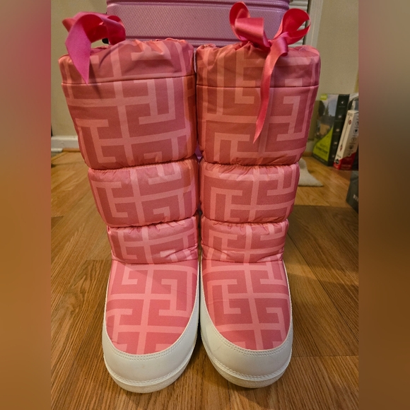 Balmain × Barbie Monogram Boots - Picture 11 of 13